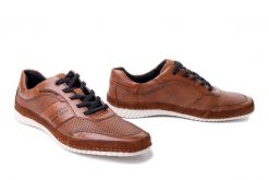 BUGATTI 321-AEU01-4000 6300 cognac, półbuty męskie. Brązowe półbuty męskie Bugatti, bez zapięcia. Za 389.90 zł.