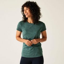 Koszulka damska Regatta Fingal Edition. Zielone bluzki damskie Regatta, bez wzorów, bez kołnierzyka. Za 102.50 zł.