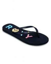 Sandały dla Kobiety SANDY Czarny. Czarne sandały damskie Roxy, bez wzorów, z gumy, bez obcasa. Za 84.99 zł.