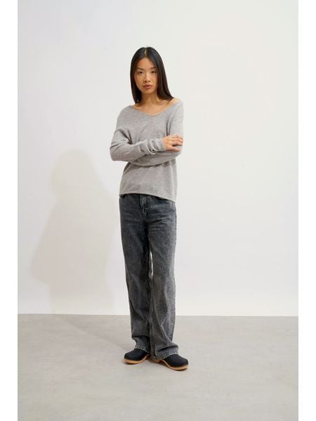 AUTHENTIC CASHMERE Kaszmirowy sweter "Galise" w kolorze szarym rozmiar: XL. Szare swetry klasyczne damskie AUTHENTIC CASHMERE, xl, z kaszmiru, bez kołnierzyka. Za 250.35 zł.