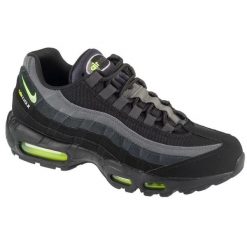 Buty Nike Air Max 95 Essential M CV1635-002 czarne. Czarne buty sportowe na co dzień męskie z materiału, bez zapięcia, nike air max. Za 1,009.17 zł.