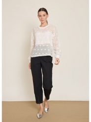 BGN Bluzka w kolorze białym rozmiar: 40. Białe bluzki damskie BGN, bez wzorów, bez kołnierzyka, bez ramiączek. Za 108.99 zł.