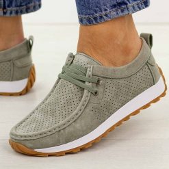 Zielone skórzane mokasyny damskie Jezzi 9772. Zielone mokasyny damskie Jezzi, z jeansu. Za 239.00 zł.