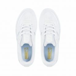 Buty damskie sportowe do chodzenia Puma CALI DREAM. Białe buty sportowe na co dzień damskie Puma, bez wzorów, trekkingowe. W wyprzedaży za 268.00 zł.