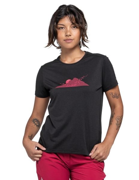 Koszulka trekkingowa damska Schöffel Circ Sulten. Białe t-shirty damskie Schöffel, l, bez wzorów, z materiału, bez kołnierzyka. Za 224.99 zł.