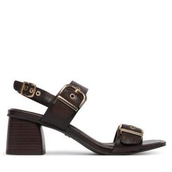 Sandały Tamaris. Brązowe sandały damskie Tamaris, bez wzorów, bez obcasa, na słupku. Za 369.99 zł.