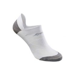 Skarpety do chodu sportowego WS 500 Fresh Invisible w kolorze białym. Białe skarpetki damskie NEWFEEL, bez wzorów, z elastanu. Za 14.99 zł.
