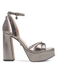 Nine West Sandały AAHIDA ZL23002CC Srebrny. Szare sandały damskie Nine West, bez wzorów, z syntetyku, bez obcasa, na słupku. Za 149.99 zł.