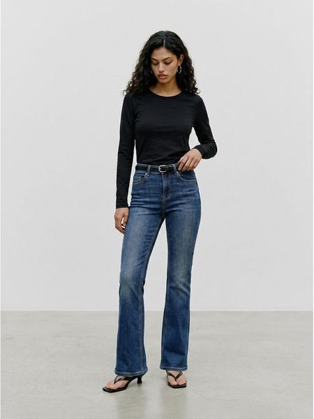 Vero Moda Koszulka w kolorze czarnym rozmiar: M. Czarne t-shirty damskie Vero Moda, m, bez wzorów, bez kołnierzyka. Za 72.95 zł.