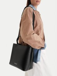 Nine West Torebka CEO-Aera-LDA8888 Czarny. Czarne torebki klasyczne damskie Nine West, z aplikacjami, z materiału, bez dodatków. Za 199.99 zł.