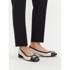 Półbuty Hispanitas. Białe półbuty damskie Hispanitas, bez wzorów, bez obcasa, na obcasie. Za 332.99 zł.