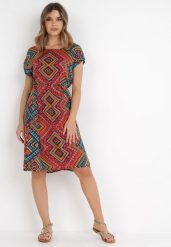 Czerwona Sukienka Khloratea. Czerwone sukienki damskie Born2be, na lato, l, bez wzorów, z materiału, boho, bez kołnierzyka, bez ramiączek, mini. W wyprzedaży za 43.99 zł.