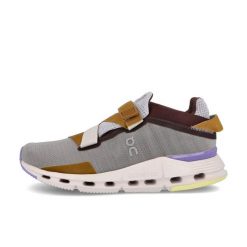 Damskie buty do biegania nowoczesny styl miejski CLOUDNOVA WRAP. Szare obuwie do biegania damskie On Running. Za 738.00 zł.
