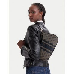 Torebka Guess. Niebieskie torebki klasyczne damskie Guess, z aplikacjami, bez dodatków. Za 544.99 zł.