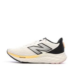 Buty biegowe New Balance Arishi dla kobiet białe. Białe obuwie do biegania damskie New Balance. Za 437.15 zł.