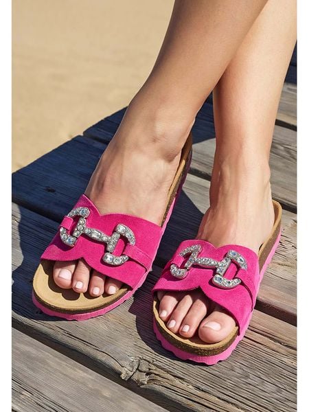 BABUNKERS Family Skórzane klapki w kolorze różowym rozmiar: 39. Różowe klapki damskie BABUNKERS Family, bez wzorów, bez obcasa. Za 180.06 zł.