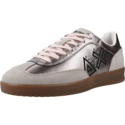 Buty SUN68 CALIFORNIA SUN LEATHER Srebrny. Szare obuwie treningowe damskie SUN68, na fitness i siłownię. Za 368.99 zł.