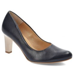 Granatowe Czółenka Clasicco Damskie Eleganckie Buty. Niebieskie czółenka damskie Clasicco, z aplikacjami, ze skóry, bez obcasa, na słupku. Za 189.00 zł.