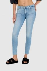 7 FOR ALL MANKIND Jasne jeansy z wysokim stanem HW SKINNY SLIM ILLUSION Playbook. Niebieskie jeansy damskie 7 FOR ALL MANKIND, z podwyższonym stanem. W wyprzedaży za 499.99 zł.