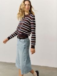 Sweter z wełną merino - wielobarwny. Swetry klasyczne damskie Reserved, l, z dzianiny, bez kołnierzyka. Za 229.99 zł.
