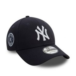 Czapka z daszkiem New Era Side Patch 940 Nyy. Czarne czapki z daszkiem damskie New Era, bez wzorów. Za 119.99 zł.