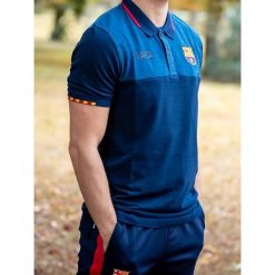 Koszulka męska Barça Catalan Collar. Niebieskie t-shirty sportowe męskie FC Barcelona, m, bez ramiączek, do piłki nożnej. W wyprzedaży za 185.56 zł.