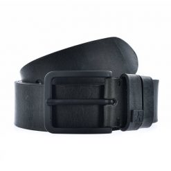 Pasek męski Big Star, minimalistyczny fason z matowym wykończeniem solidna metalowa klamra o prostokątnym kształcie, czarny, JJ675053. Czarne paski męskie Big Star Accessories, bez wzorów, z jeansu, eleganckie. Za 118.99 zł.