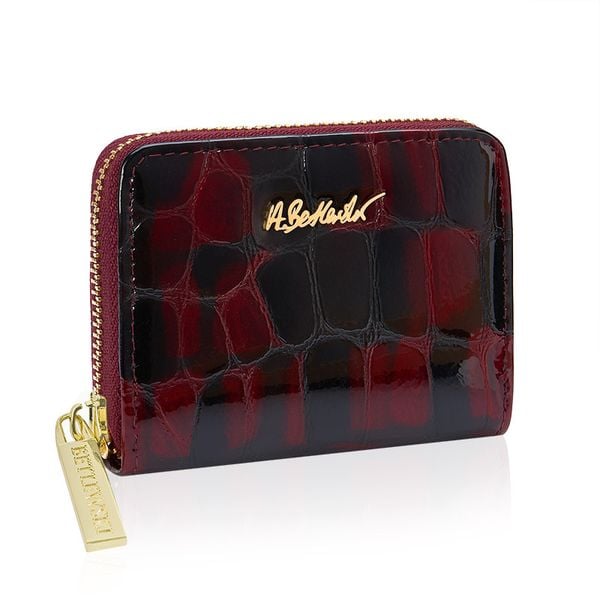 Mały portfel damski RETRO czarny. Czarne portfele damskie bez wzorów, ze skóry. Za 61.50 zł.