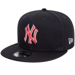 Czapka z daszkiem męska New Era Outline 9FIFTY New York Yankees Cap. Czarne czapki męskie New Era, bez wzorów, z bawełny, sportowe. Za 159.99 zł.