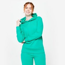 Bluza z kapturem damska Domyos Gym & Pilates. Zielone bluzy sportowe damskie DOMYOS, m, z bawełny. Za 99.99 zł.