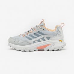 Buty turystyczne damskie Merrell Speed Remix GTX wodoodporne. Brązowe obuwie trekkingowe damskie MERRELL, na jesień. Za 699.99 zł.