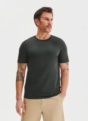 PAKO LORENTE – Bawełniany oliwkowy t-shirt. Zielone t-shirty męskie Pako Lorente, l, bez wzorów, z bawełny, bez kołnierzyka. Za 69.99 zł.
