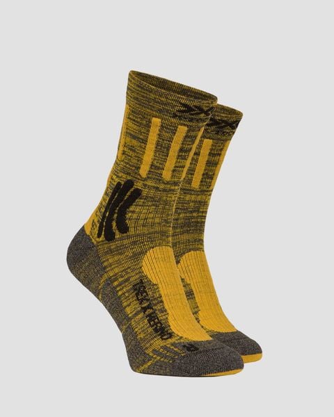 Skarpety trekkingowe X-Socks Trek X Merino 4.0. Żółte skarpetki damskie X-Socks, bez wzorów, z materiału. Za 90.00 zł.