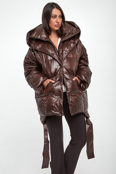 Kurtka damska pikowana Oloro MMC STUDIO. Kurtki damskie MMC STUDIO, uniwersalny, bez wzorów, bez kaptura. Za 3,499.00 zł.