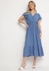 Niebieska Sukienka o Rozkloszowanym Kroju z Kopertowym Dekoltem i Gumką w Talii Reiliana. Niebieskie sukienki damskie Born2be, na co dzień, l, bez wzorów, eleganckie, bez kołnierzyka, bez ramiączek, midi, kopertowe. W wyprzedaży za 63.99 zł.