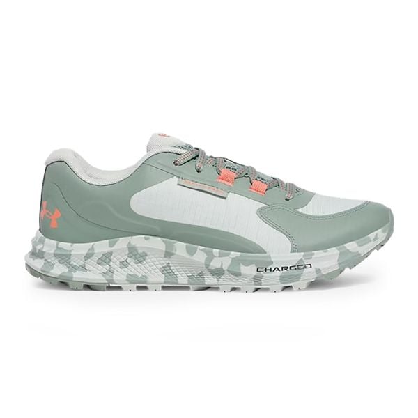 Buty do biegania damskie Under Armour Charged Bandit Trail 3. Zielone obuwie do biegania damskie Under Armour. Za 365.85 zł.