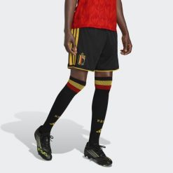 Szorty podstawowe Belgia 26. Czarne szorty męskie Adidas, bez wzorów, sportowe. Za 199.00 zł.