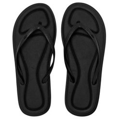 Japonki damskie 4F 4FWSS25FFLIF185. Czarne klapki damskie 4f, bez wzorów, z gumy, bez obcasa. Za 49.99 zł.