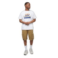 Szorty cargo z podwójną kieszenią Urban Classics. Brązowe szorty męskie Urban Classics, bez kołnierzyka. Za 221.50 zł.