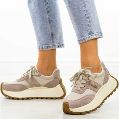 Beżowe skórzane półbuty damskie Filippo Dp6785/25. Brązowe półbuty damskie Filippo, bez wzorów, z jeansu, eleganckie, bez obcasa, na platformie. Za 289.00 zł.