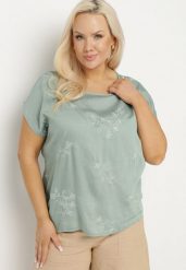 Zielona Bluzka z Krótkim Luźnym Rękawem Mepola. Zielone bluzki damskie Born2be, plus size, bez wzorów, z jeansu, eleganckie, bez kołnierzyka, plus size, bez ramiączek. Za 39.99 zł.