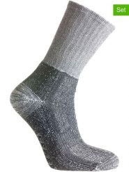 Seger Skarpety (2 pary) "Trekking Coolmax" w kolorze szarym rozmiar: 40-42. Szare skarpetki męskie Seger, bez wzorów, z materiału. Za 65.45 zł.