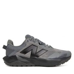 Buty do biegania New Balance. Szare obuwie do biegania damskie New Balance. Za 449.99 zł.