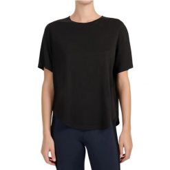 Koszulka fitness damska z krótkim rękawem. Czarne topy sportowe damskie 4f, l, bez wzorów, z elastanu, bez ramiączek. Za 149.99 zł.