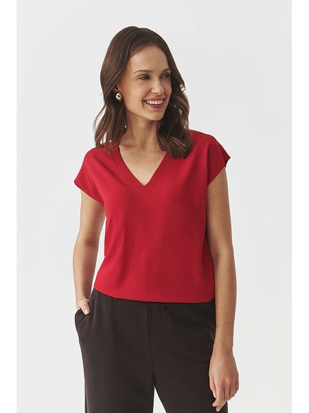 TATUUM Koszulka w kolorze czerwonym rozmiar: M. Czerwone bluzki damskie Tatuum, m, bez wzorów, bez kołnierzyka, bez ramiączek. Za 97.51 zł.