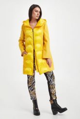 Cygaretki VERSACE JEANS COUTURE. Jeansy damskie Versace Jeans Couture. W wyprzedaży za 824.67 zł.