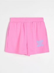 Szorty z napisem Make You Smile - różowy. Czerwone szorty damskie Sinsay, bez wzorów. Za 29.99 zł.