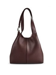 Coccinelle Torebka SHA Coccinelle C-Easy E1 SHA 11 02 01 Bordowy. Czerwone torebki klasyczne damskie Coccinelle, bez wzorów, ze skóry, bez dodatków. Za 1,299.00 zł.