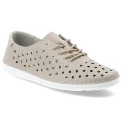 Półbuty damskie S.Barski, cholewka ze skóry naturalnej gładkiej z perforacją na całej powierzchni klasyczne sznurowanie zaokrąglony nosek niski faso. Brązowe półbuty damskie S.BARSKI, bez wzorów, ze skóry, klasyczne, bez obcasa, na płaskiej podeszwie. Za 189.00 zł.