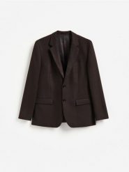 Marynarka slim fit z dodatkiem wiskozy - ciemnobrązowy. Brązowe marynarki męskie Reserved, bez wzorów, z tkaniny. Za 379.99 zł.